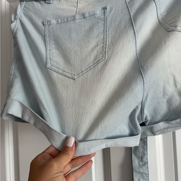 Blue Spice Stretchy Light Blue Denim Shorts with Tie - Picture 4 of 4